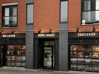Enseigne-lettrage-3D-exterieure-restaurant